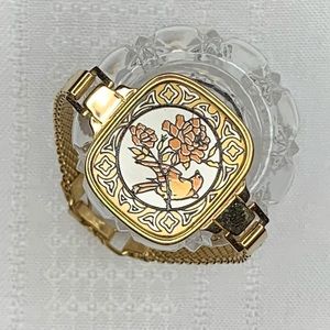 bird and flower design bracelet